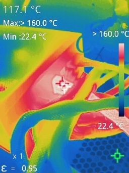 Temperatura złącza zasilania