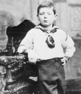 Winston Churchill młody młodość