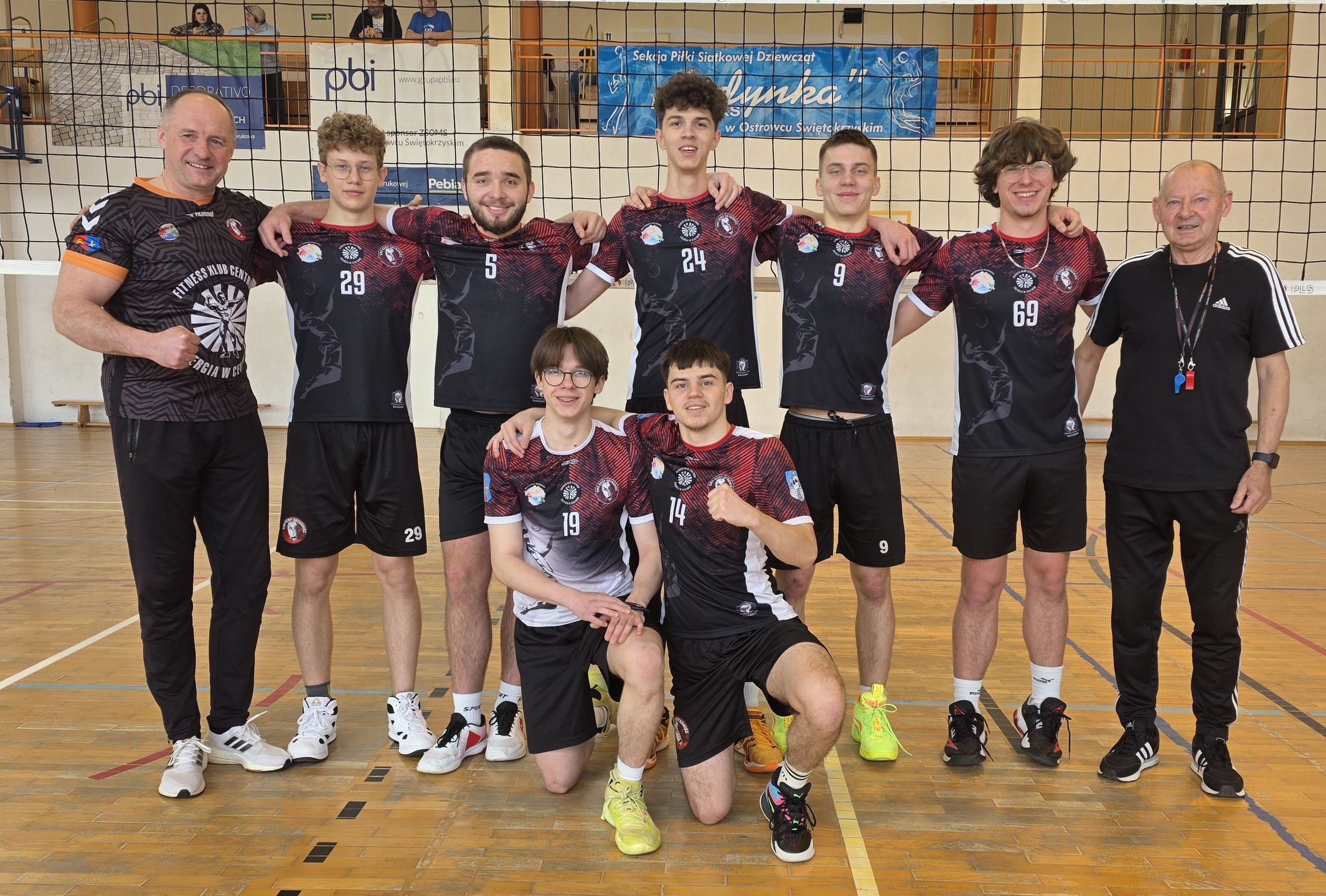 Siatkarskie mistrzostwa powiatu ostrowieckiego