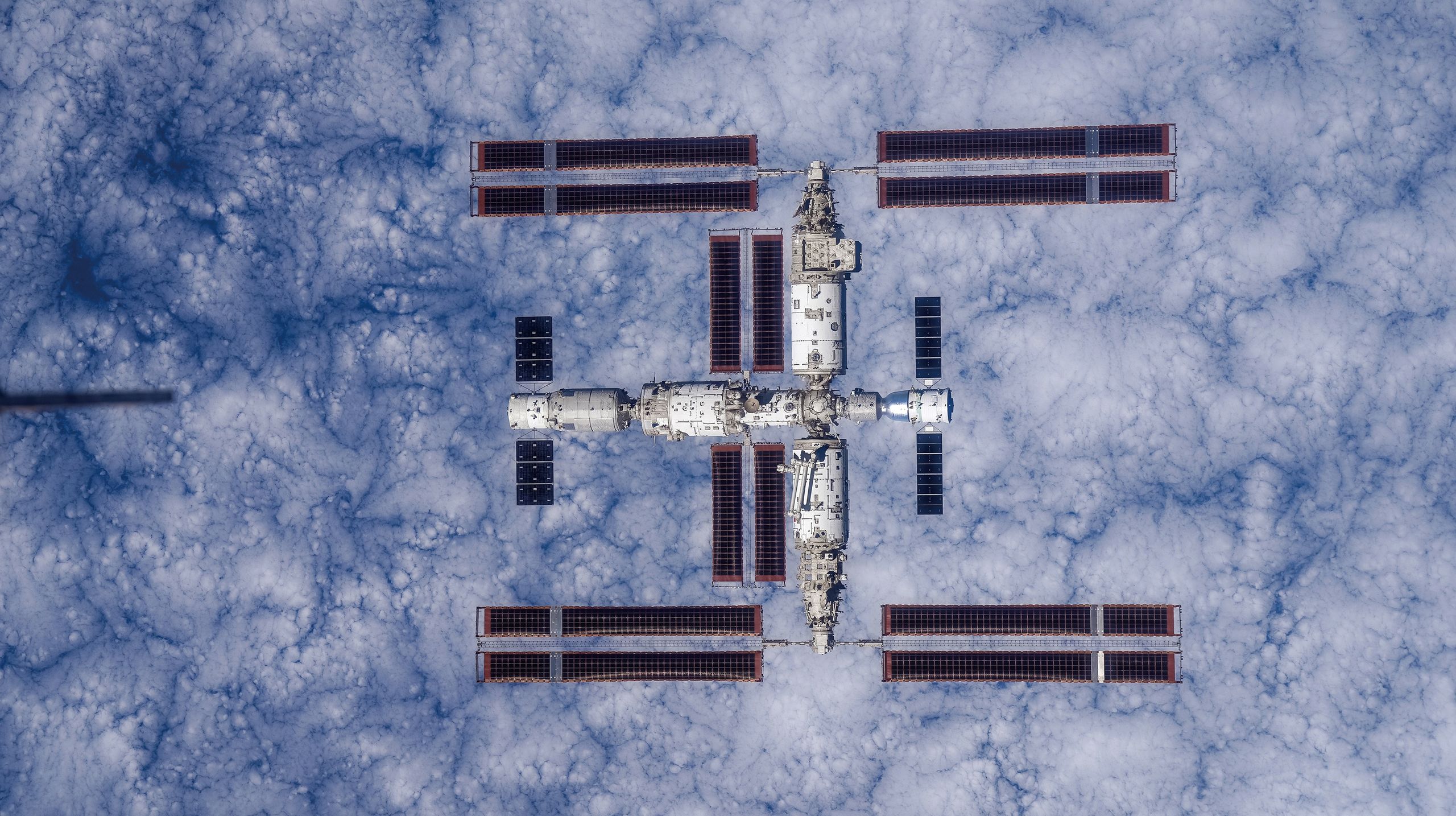Tiangong i Ziemia