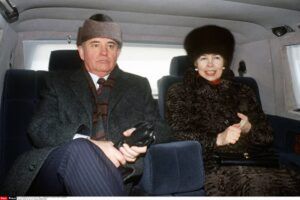 Michaił Gorbaczow i jego żona Raisa