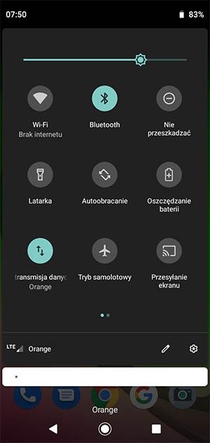 czarny motyw