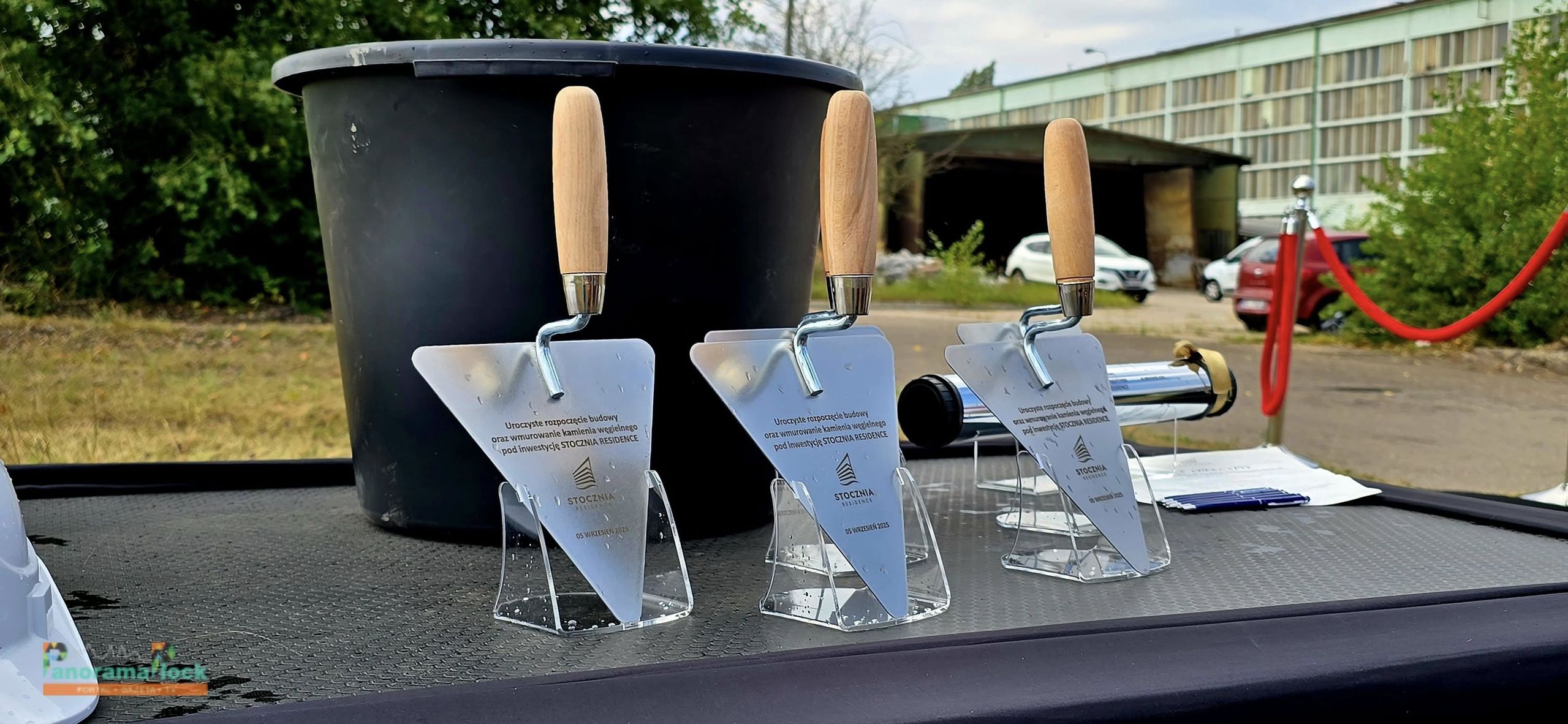 Wbudowanie kamienia węgielnego 