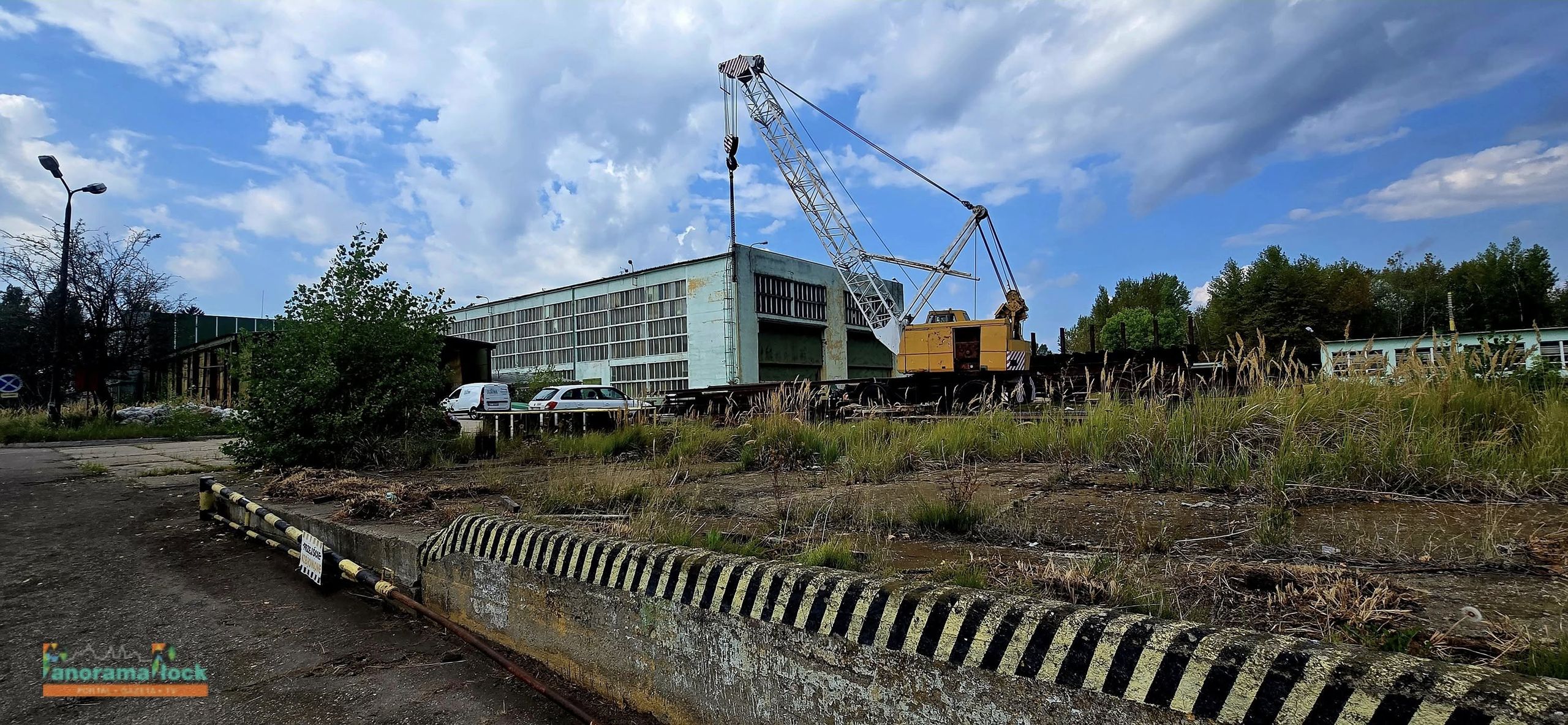 Wbudowanie kamienia węgielnego 