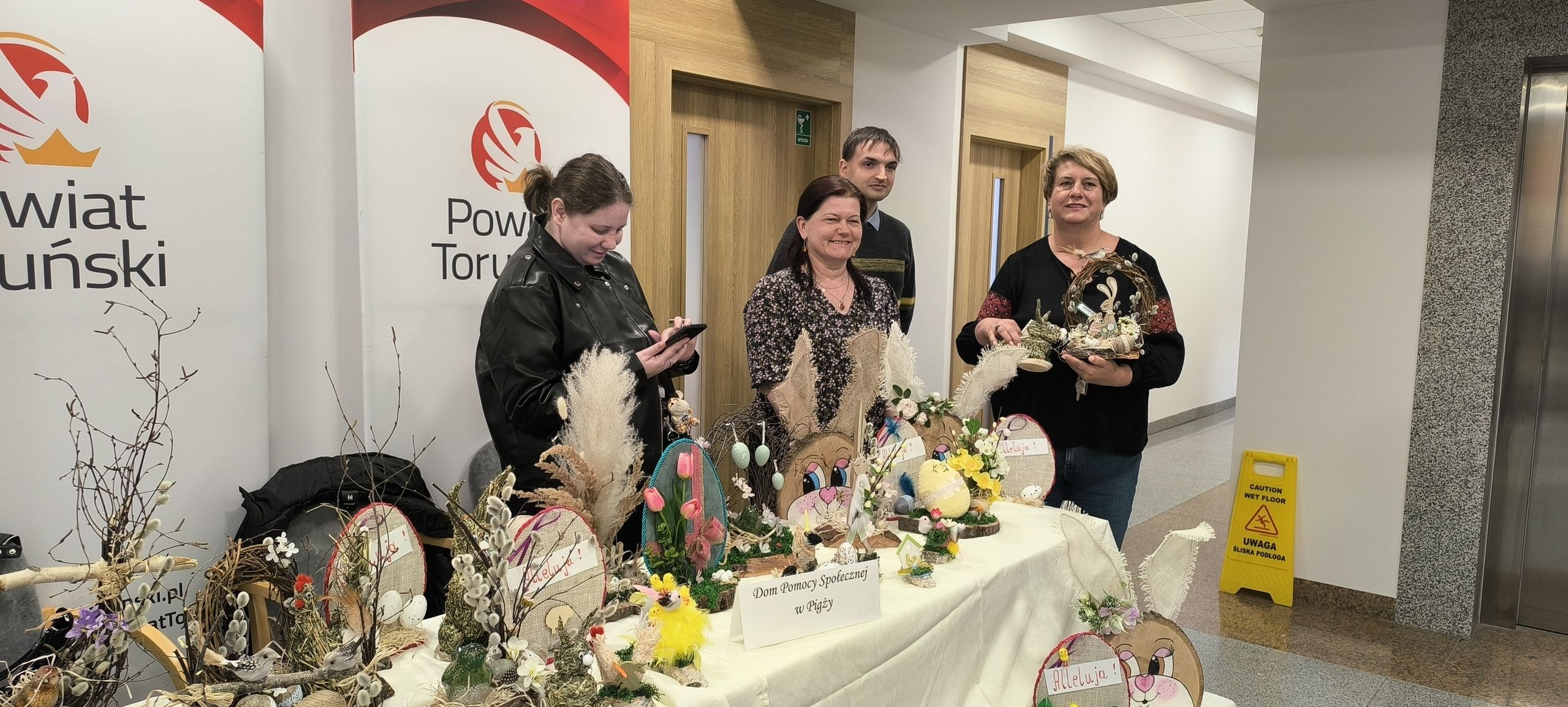 Jarmark świąteczny w Starostwie