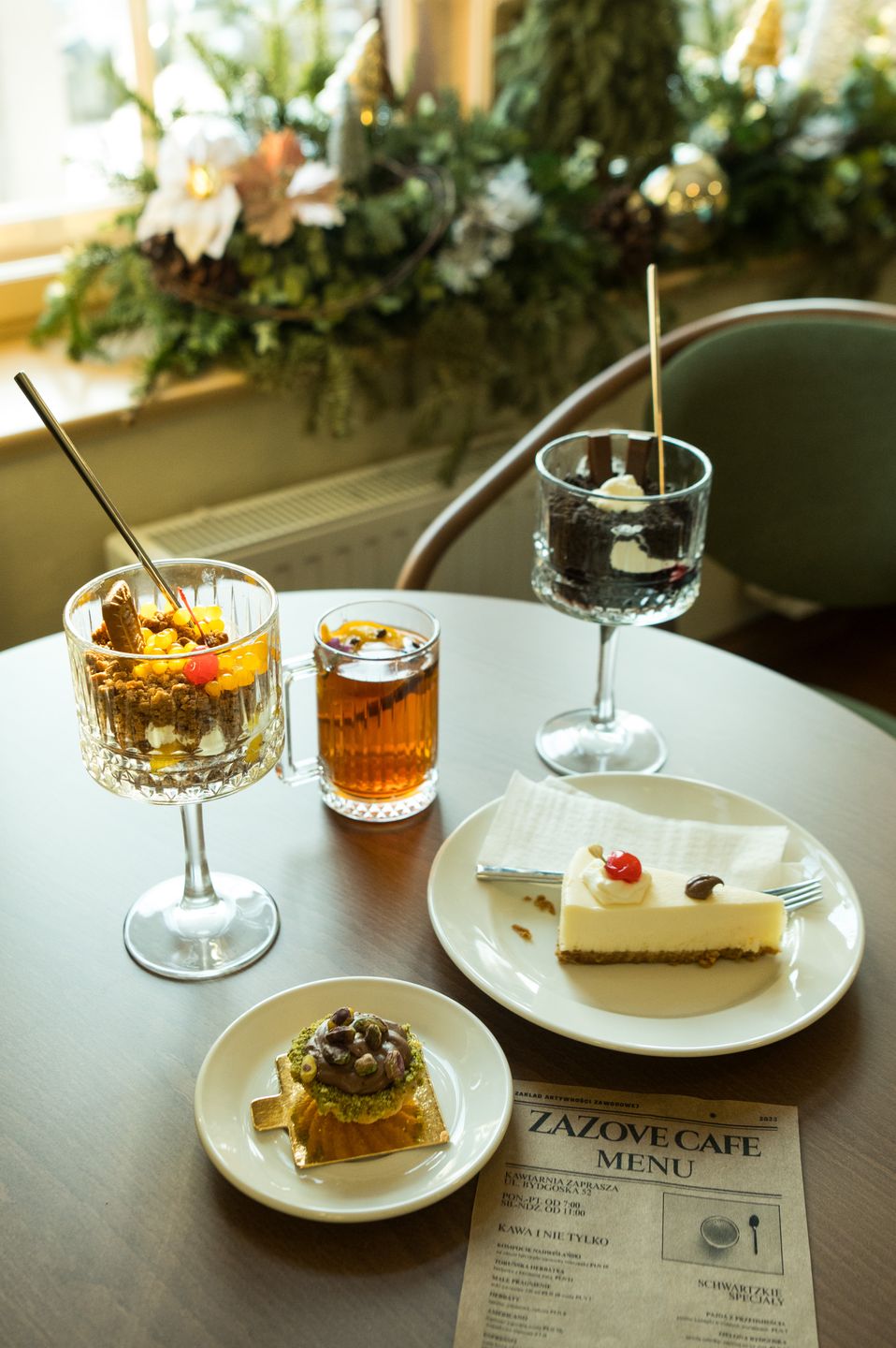 W ofercie kawiarni znalazły się m.in. napoje i desery