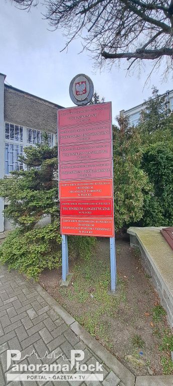 100-lecie i troszeczkę Zespołu Szkół Ekonomiczno-Kupieckich w Płocku