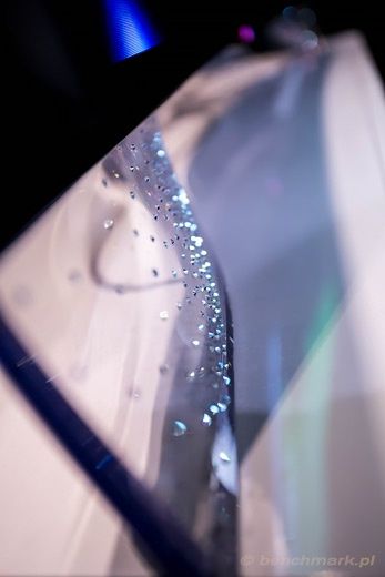 LG OLED Swarovski podstawa kryształy