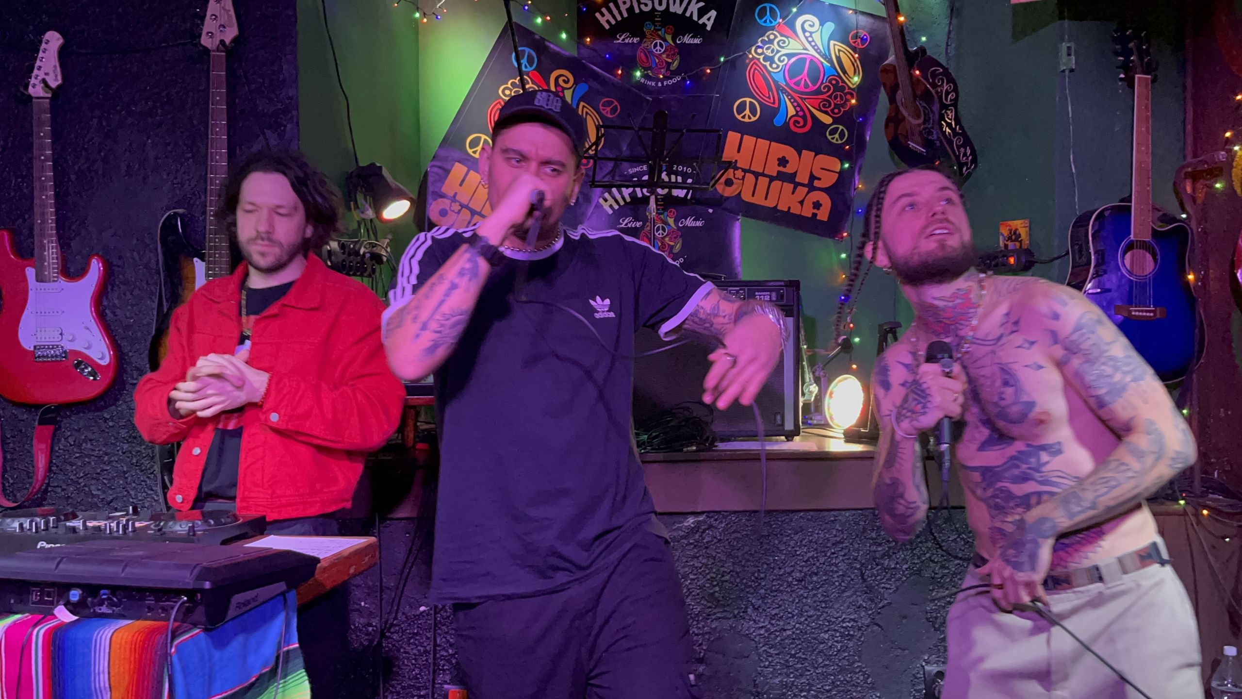 bulsjarz i Zeszyty na scenie Hipisówki