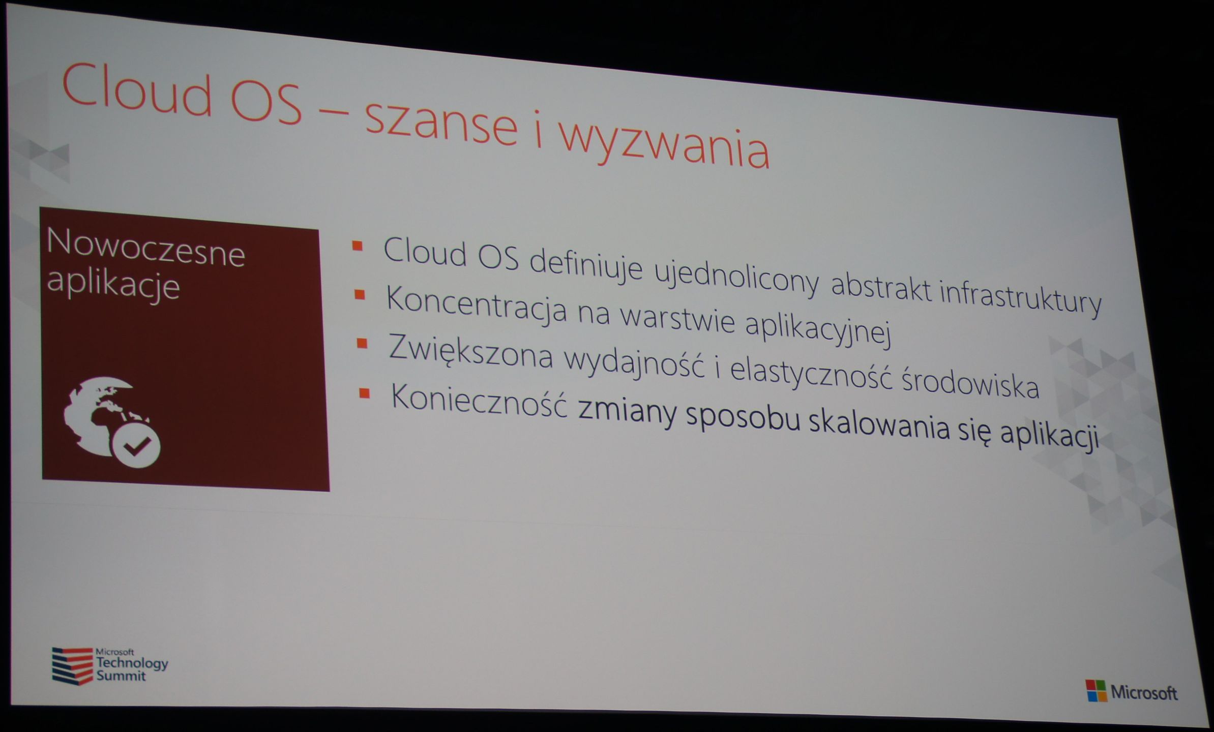 Cloud OS – szanse i wyzwania. [autor: Marcin Bieńkowski]