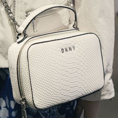 Torebka jasna marki DKNY