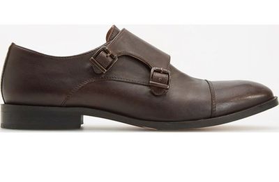 reserved buty