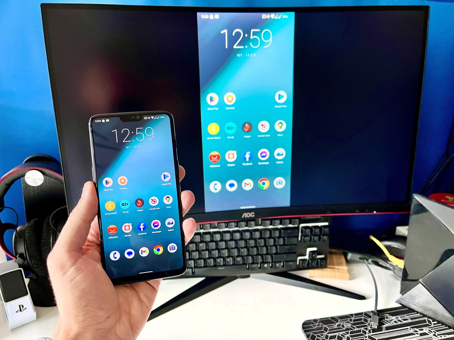 Jak połączyć telefon z TV lub monitorem?