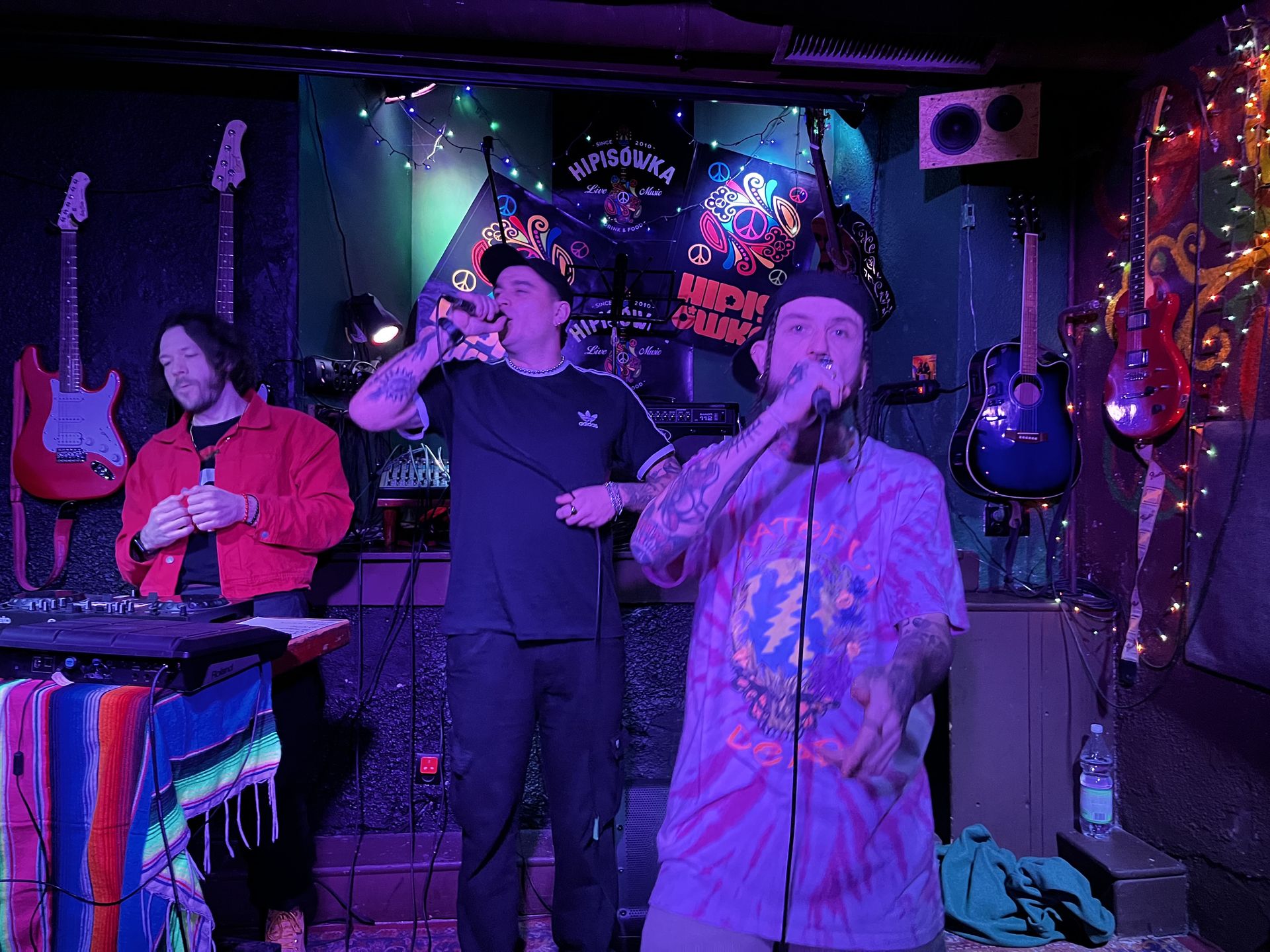 bulsjarz i Zeszyty na scenie Hipisówki