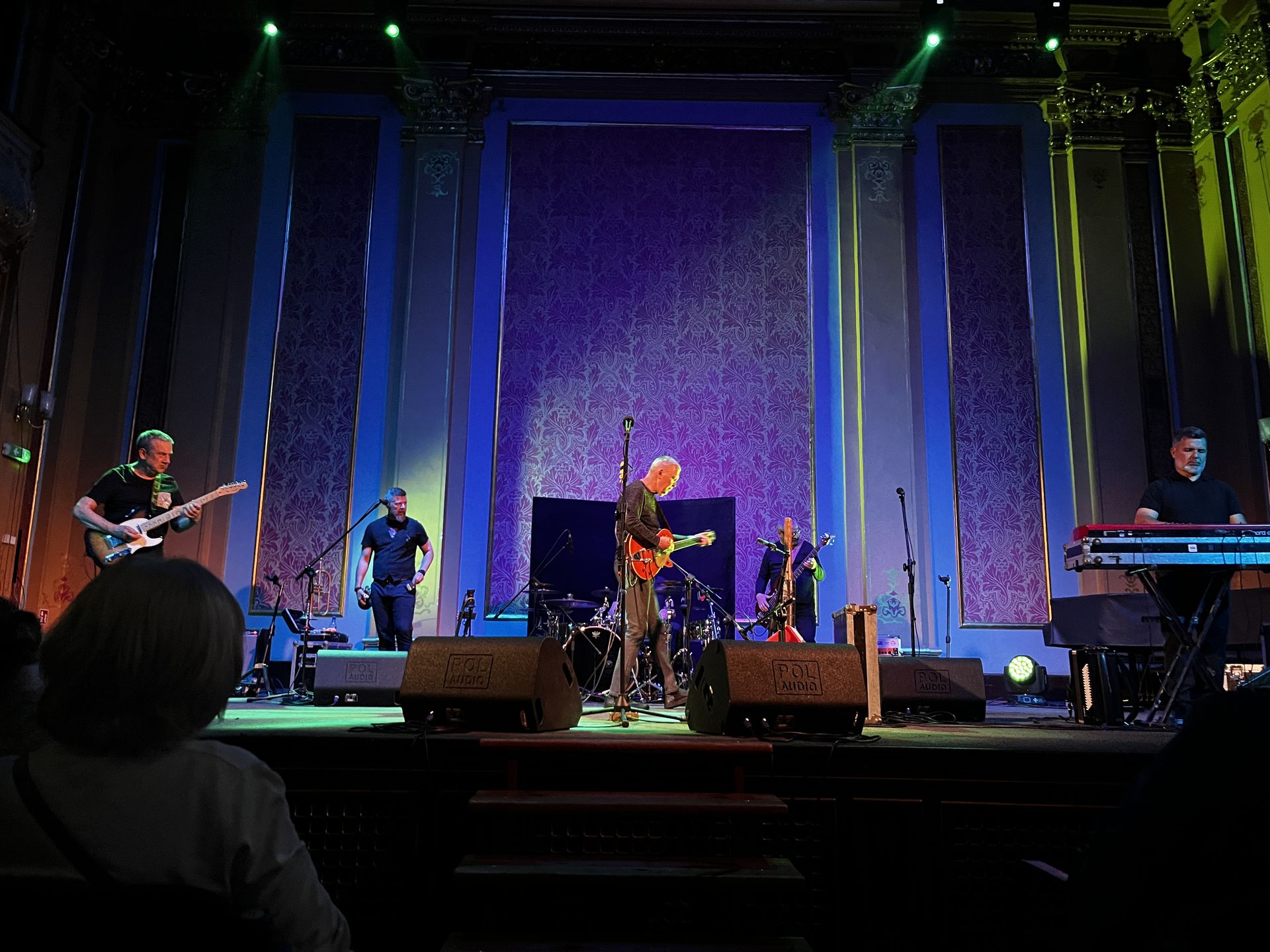 Raz Dwa Trzy na scenie Dworu Artusa