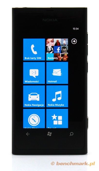 Nokia Lumia 800 - prz&oacute;d