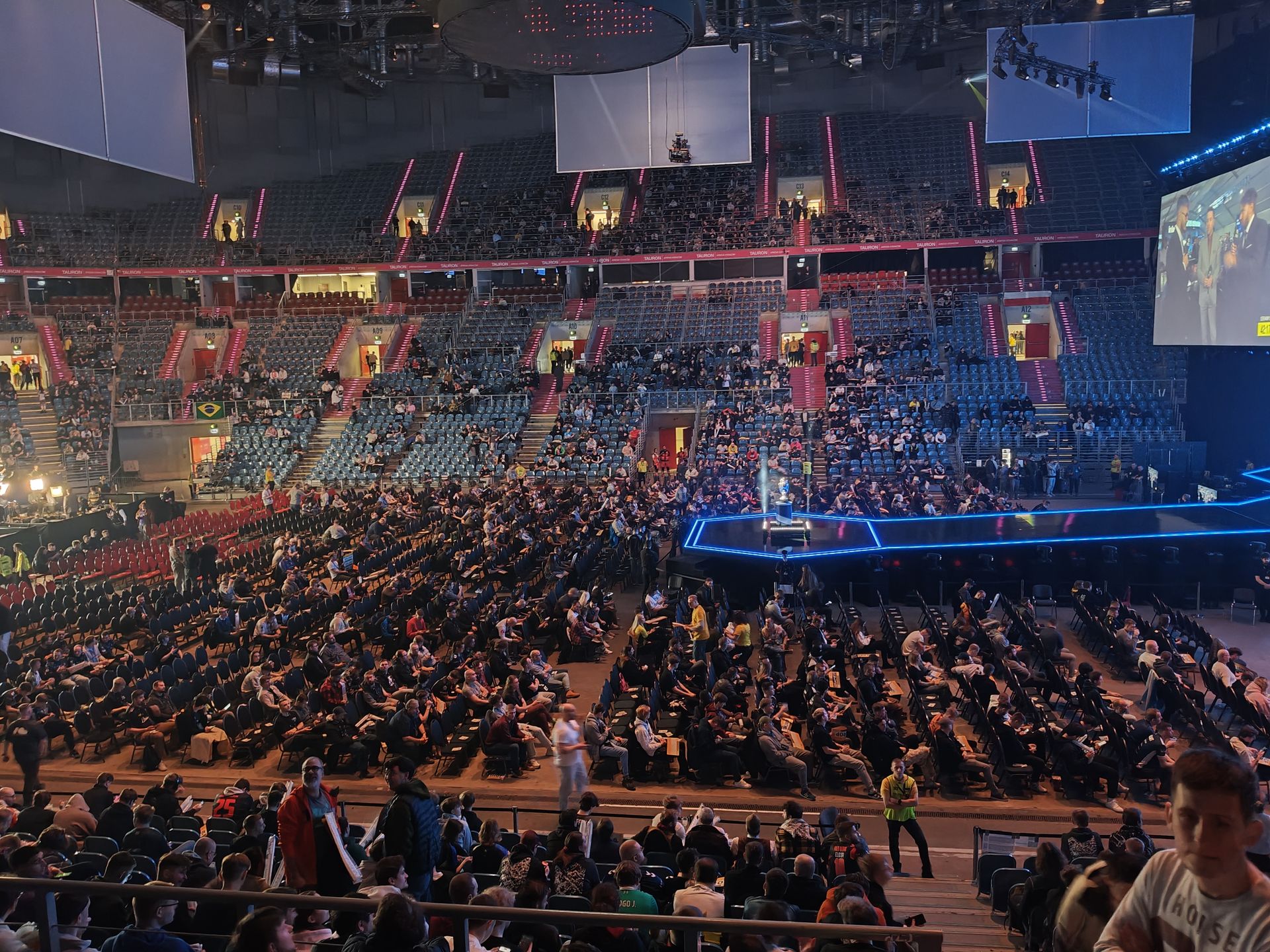 Publika dopisała, ponieważ TAURON Arena była zapełniona