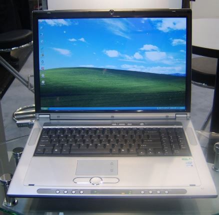 Clevo M570U