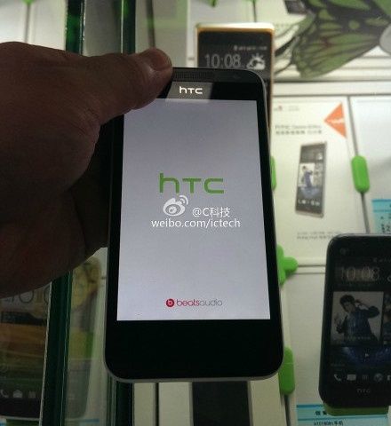 htc zara mini smartfon wygląd przód