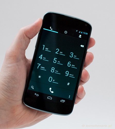 LG Nexus 4 ergonomia