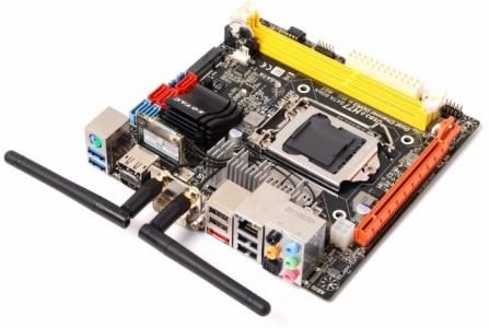 Zotac H77-ITX WiFi A Series płyta gł&oacute;wna motherboard złącza I/O panel zdjęcie photo