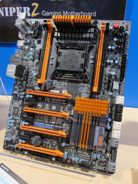 płyta gł&oacute;wna Gigabyte GA-X79-UD7