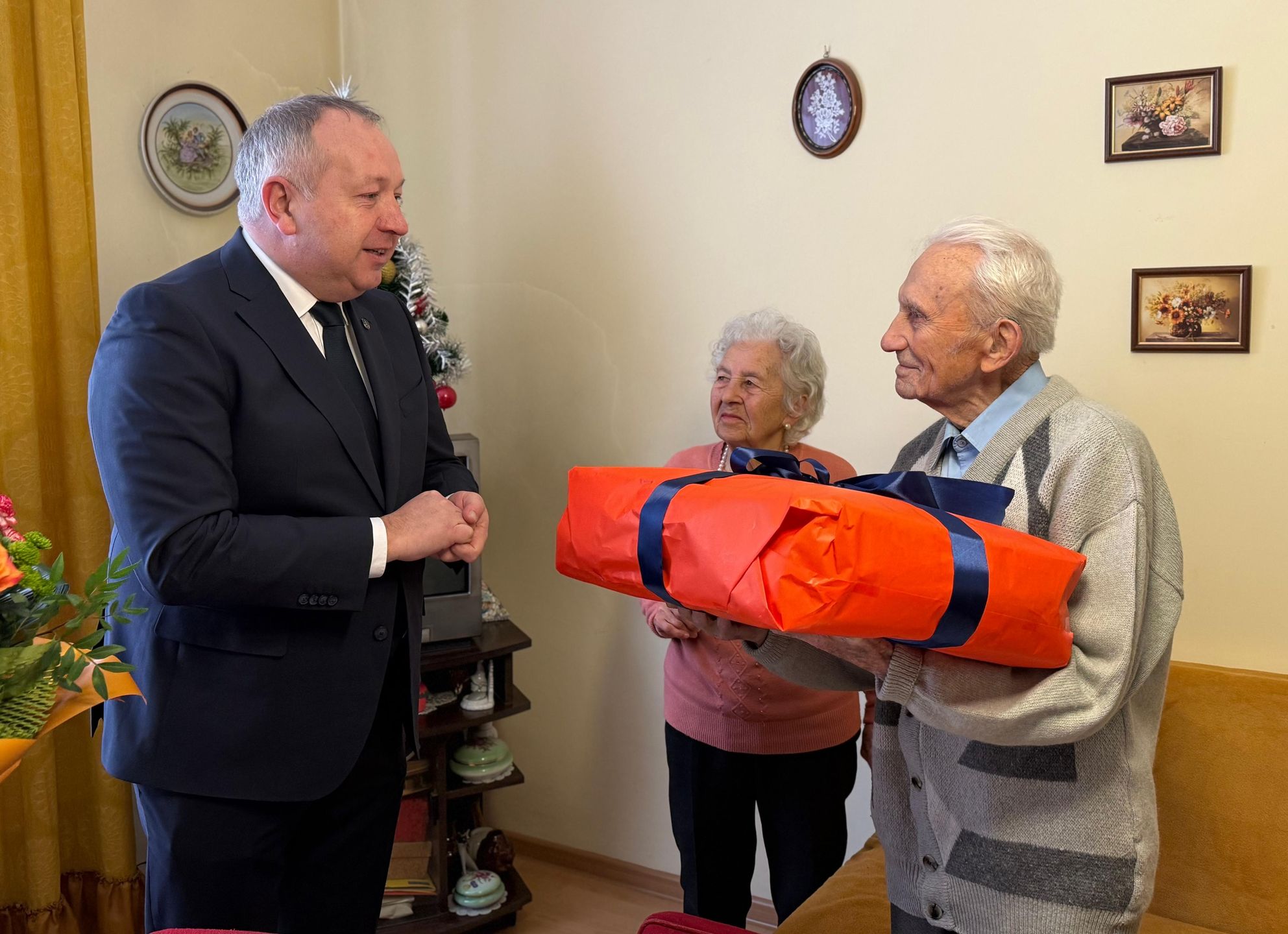 Prezydent Ostrowca Świętokrzyskiego z wizytą u p. Lewandowskiego