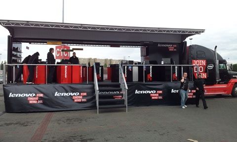&bdquo;Lenovo Do Tour&rdquo; rozkładane stoisko firmy