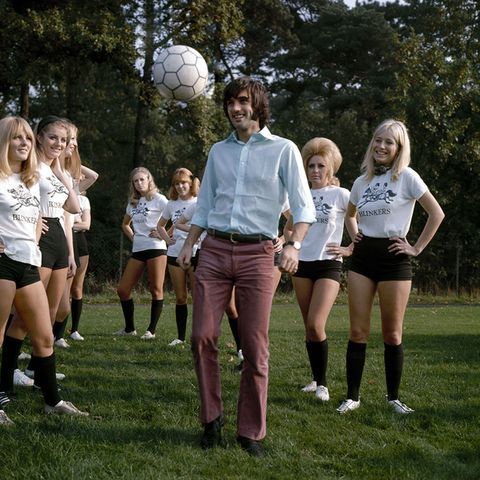 George Best - wino, kobiety i śpiew. Futbol zszedł na drugi plan. Źródło: https://www.esquire.com/