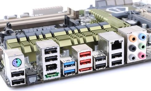 ASUS Sabertooth 990FX