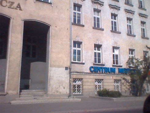 Aparat z przodu