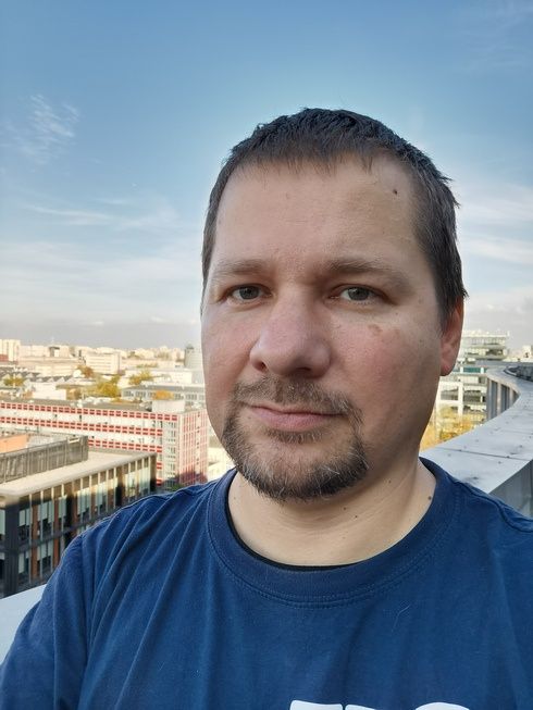 Huawei Mate 30 Pro  selfie blizej