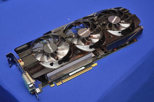 Gigabyte GeForce GTX Titan WindForce 3X karta graficzna zdjęcie