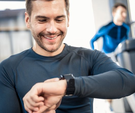 Prezent dla męża na święta – smartwatch