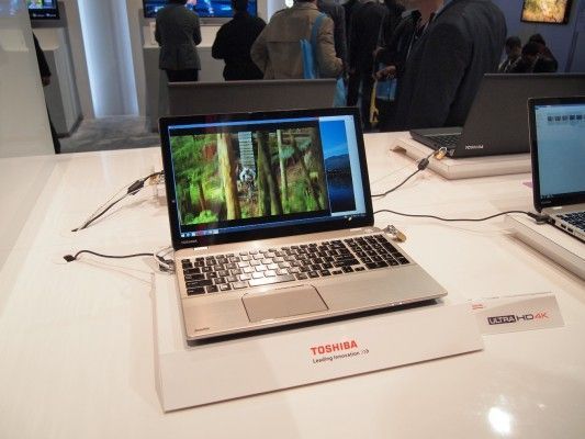 Toshiba Satellite P50t laptop z ekranem Ultra HD 4K zdjęcie