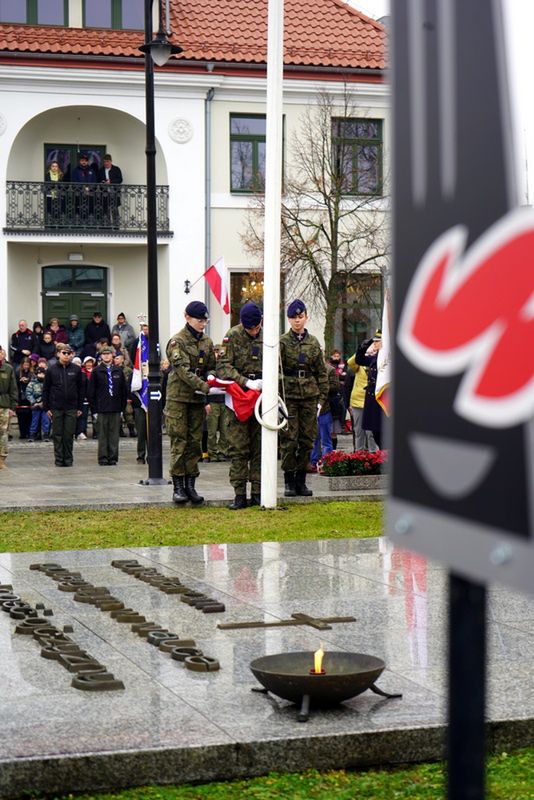 Obchody 11 listopada 