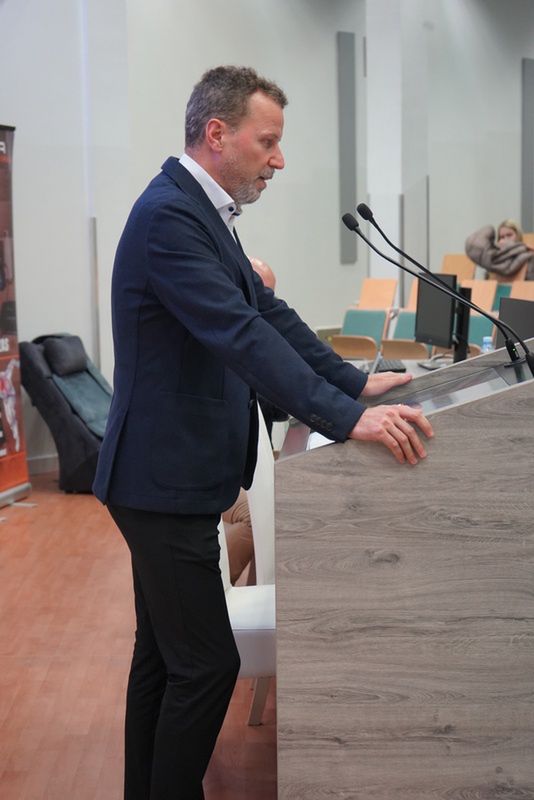 Konferencja naukowa pt. „Rola mikrokrążenia w stymulacji leczeni