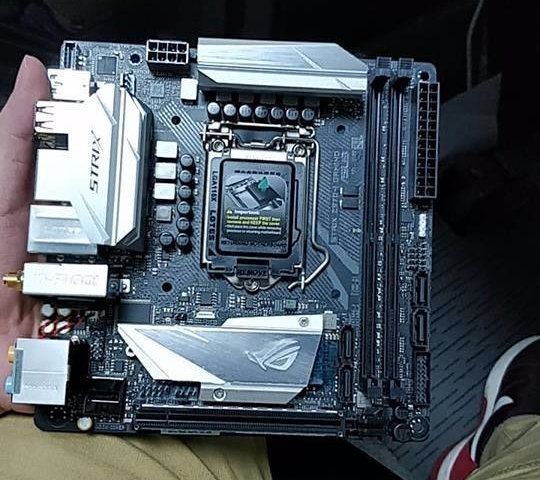 ASUS Strix Z370I Gaming