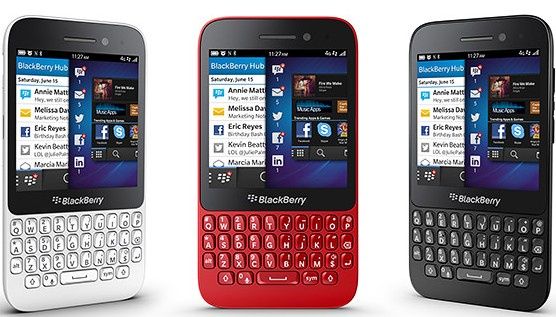 BlackBerry Q5 smartfon