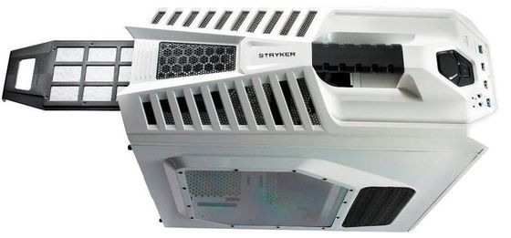 Cooler Master CM Storm Stryker obudowa zdjęcie filtry g&oacute;ra rączka