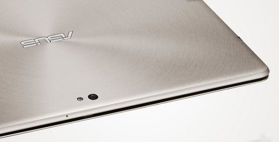 Eee Pad Transformer Prime z tyłu
