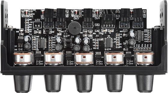 AeroCool Stroke-X X-1000 kontroler wentylator&oacute;w zdjęcie płytka drukowana