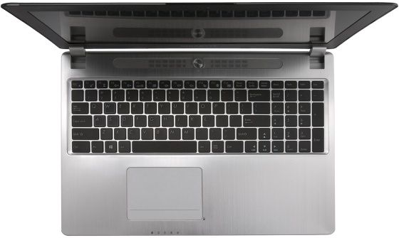 gigabyte p35K laptop gamingowy widok