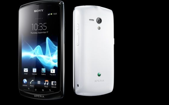Sony Xperia Neo L smartfon wygląd front tył czarny biały back