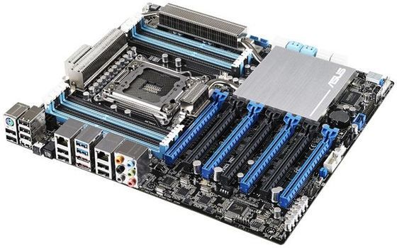 ASUS P9X79-E WS płyta główna zdjęcie widok z boku