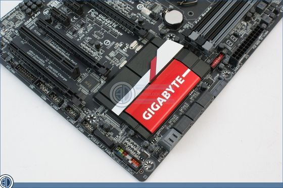 Gigabyte GA-Z87X-UD4H płyta główna zdjęcie złącza PCI-Express