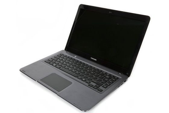 Toshiba Satellite U840 ultrabook przód