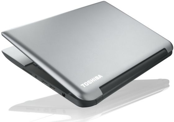 Toshiba Satellite NB10 widok obudowa