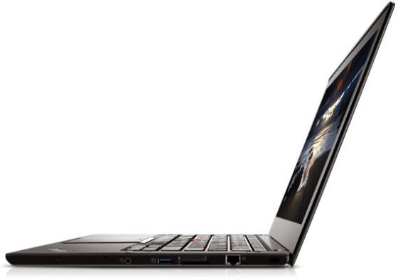 Lenovo ThinkPad X240s Touch ultrabook widok