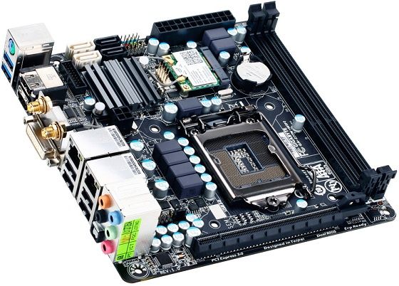 Gigabyte GA-Z77N-WIFI płyta główna zdjęcie widok z boku